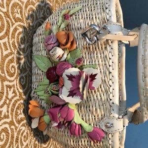 Brighton Bags - Brighton straw bag with leather flowers Brighton Bags - Brighton straw bag with leather flowers